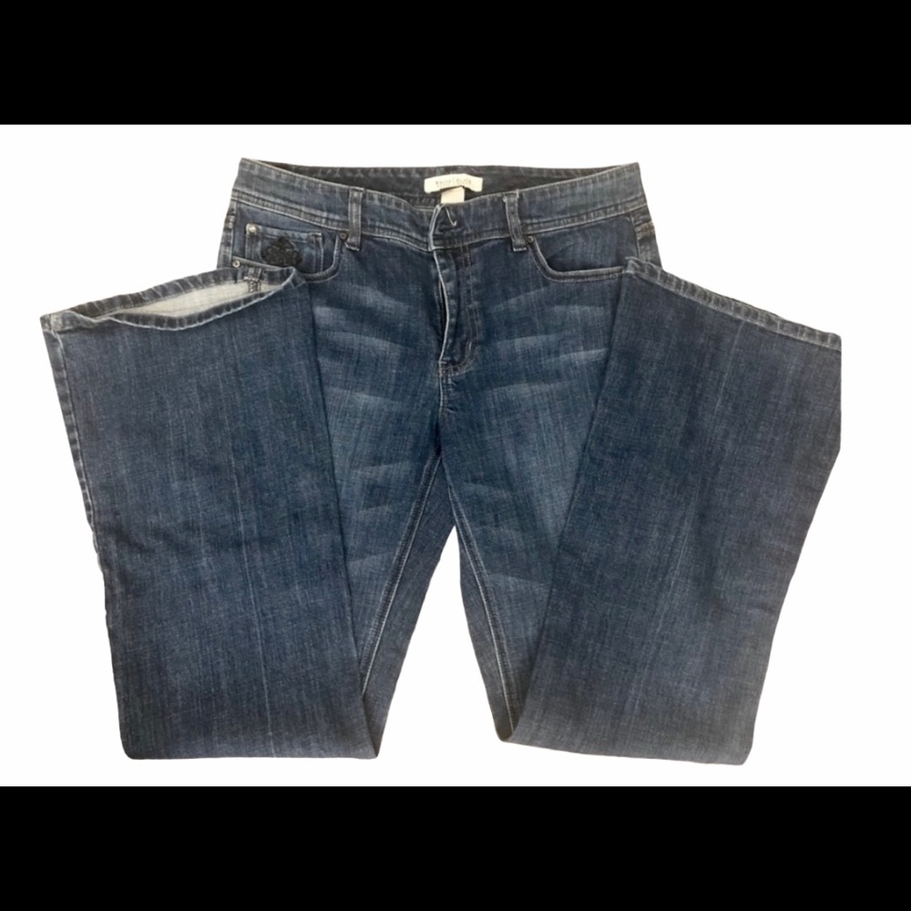 White House Black Market Blanc Bootcut Jeans NWOT!